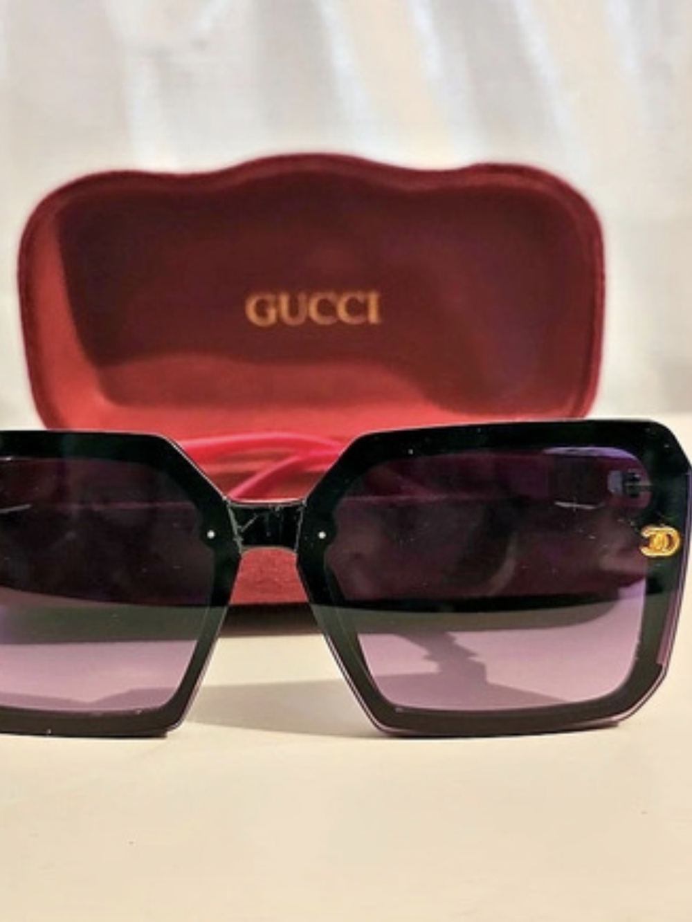 Gucci Square Sunglasses with Charms Black & Pink